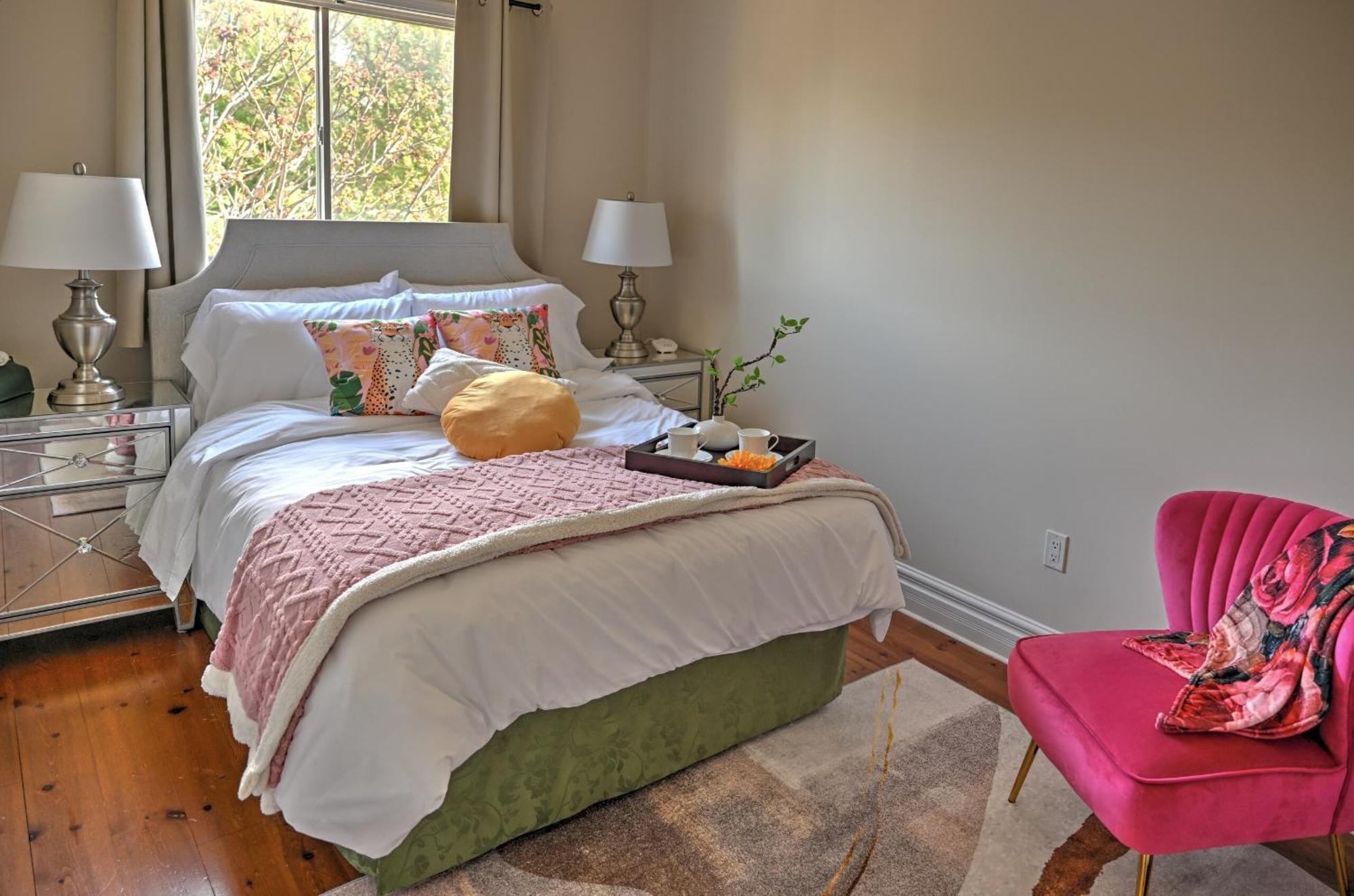 Welcome Home! Acores Bed & Breakfast Toronto Værelse billede